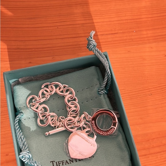 Toggle Bracelet SOLD DO NOT BUY! - Picture 2 of 3